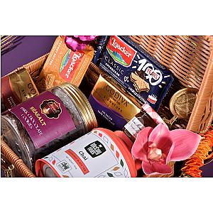Deepavali Giftbox B22